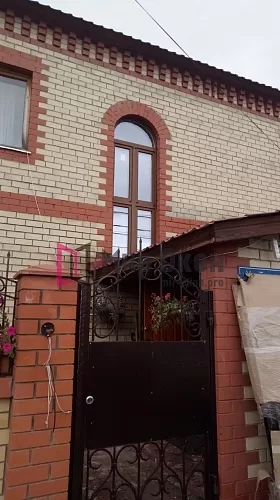 Арочное ламинированное окно высотой 5 метров Арочное ламинированное окно высотой 5 метров